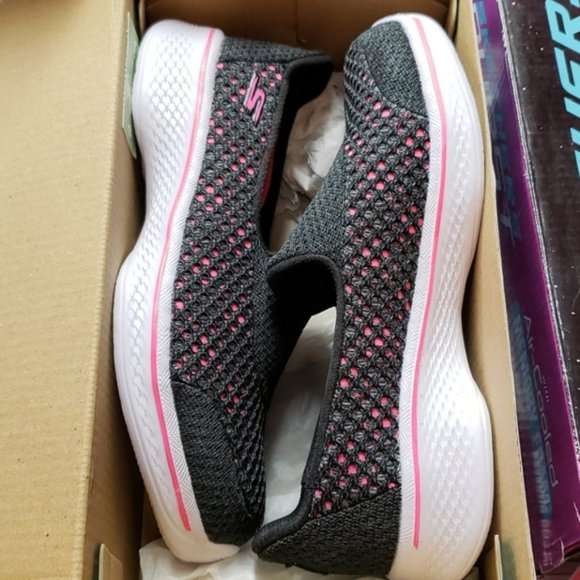 Skechers Go Walk 4 Slip-On Kids Sneaker - Picture 8 of 8